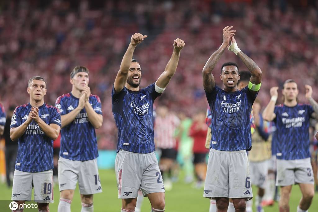 欧冠战火重燃 阿森纳客场2-0胜毕尔巴鄂竞技
欧冠战火重燃 阿森纳客场2-0胜毕尔巴鄂竞技